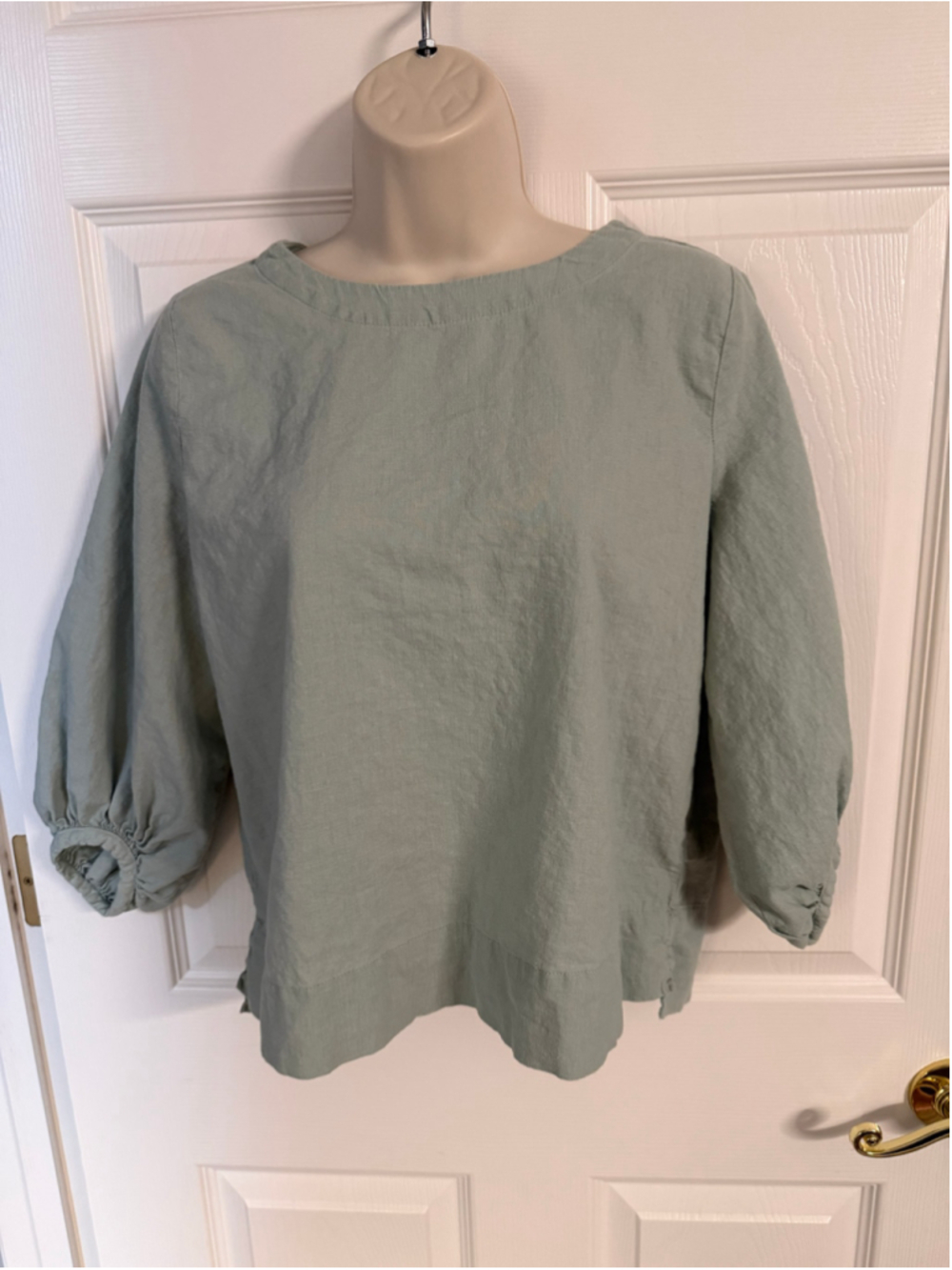 Matty M Sage Green Linen Blend 3/4 Balloon Sleeve Top Size Small